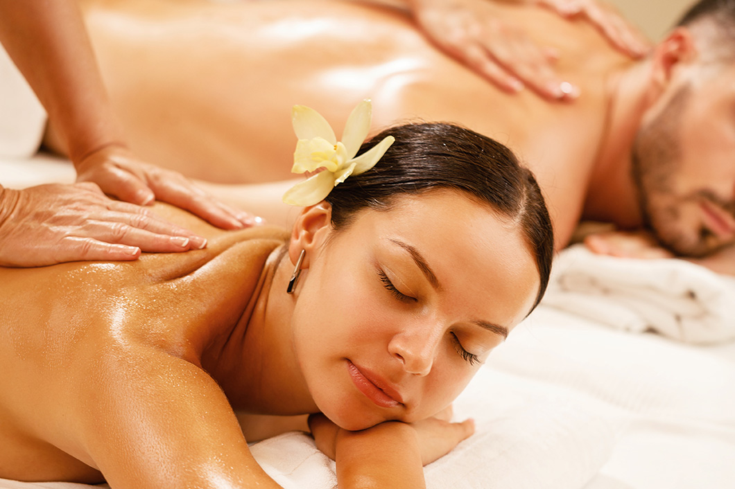 Best Couple Massage in Dubai, Jumeirah, UAE - Essence Care Spa